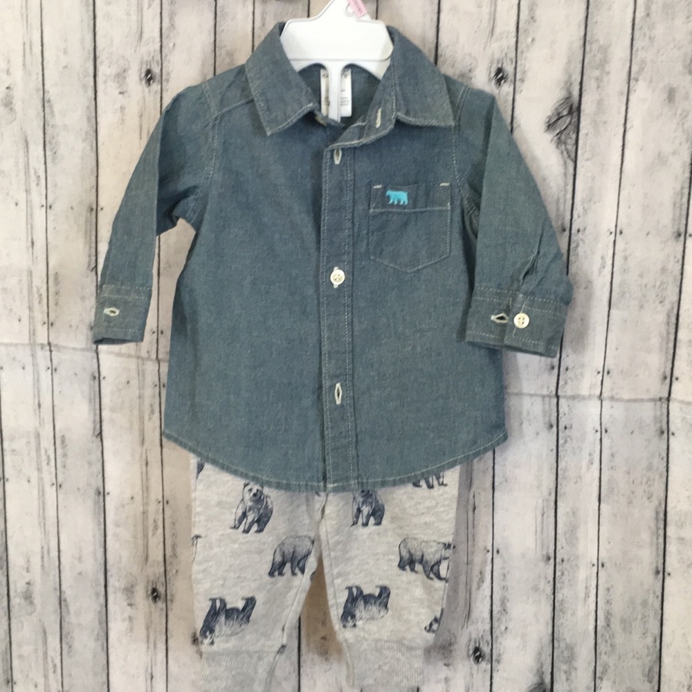 Carter’s Bear Outfit